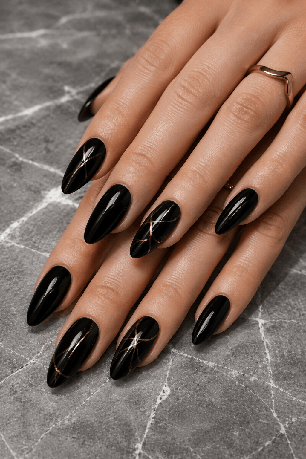 Black Almond Nail Design with Fine Line Art Black Almond Nail Design with Fine Line Art
