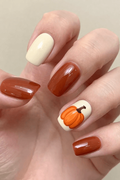 Single Pumpkin Silhouette Fall Nail Art with a Single Pumpkin Silhouette