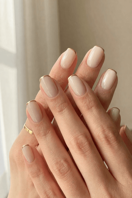 Skinny Gold Line Across the Tip Skinny Gold Line Across the Tip Short Nail